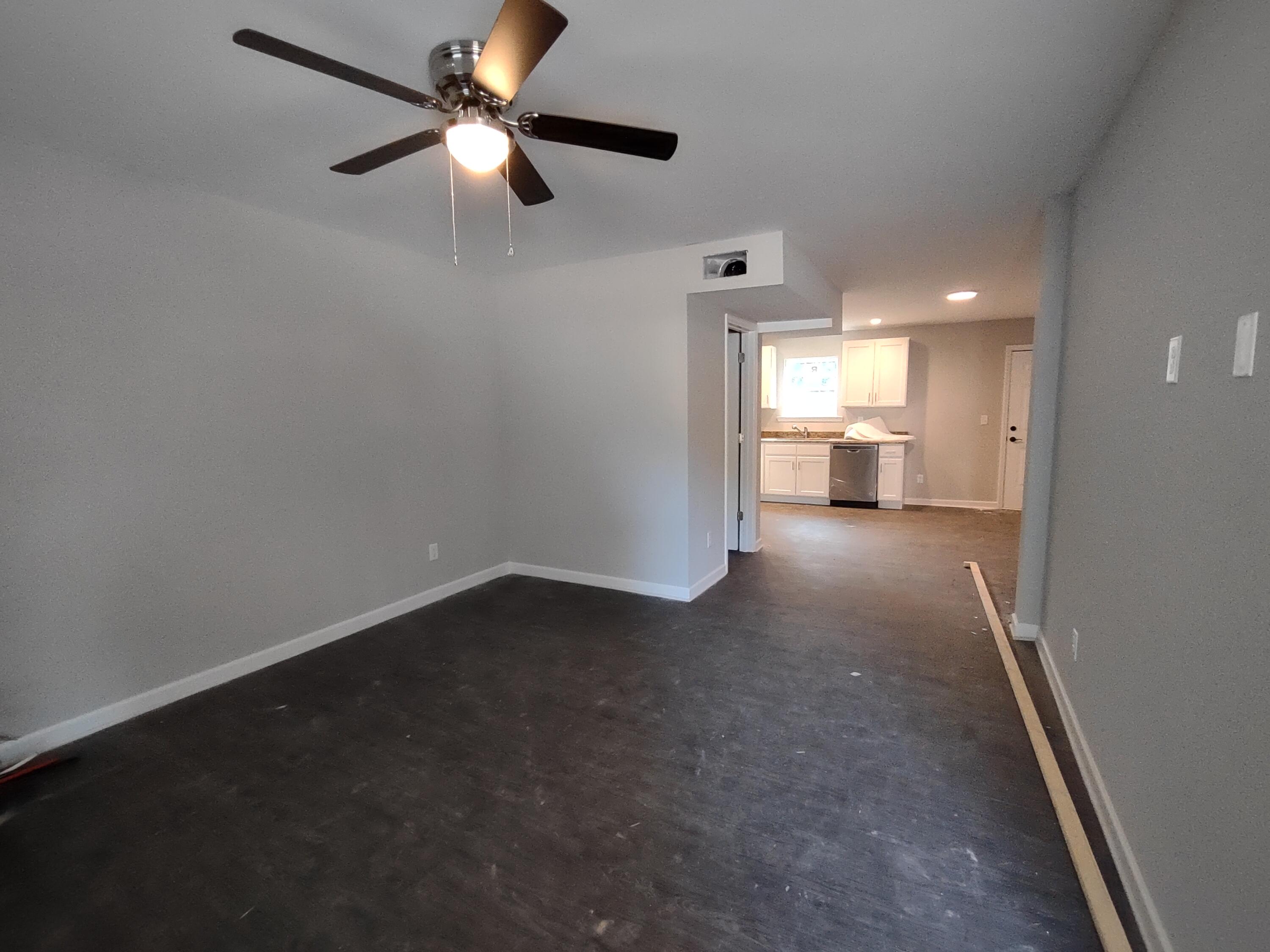 316 Chestnut Street, Unit A LaFayette, GA 30728 - Photo 14 of 21 Two Story Duplex 317, 315 & 313