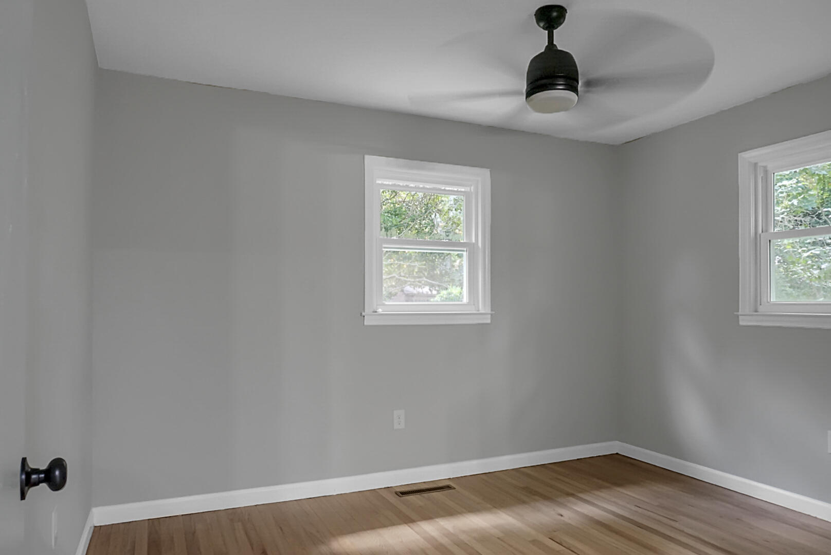 1775 Dogwood Road Charleston, SC 29414 - Photo 23 of 31 DSC07443