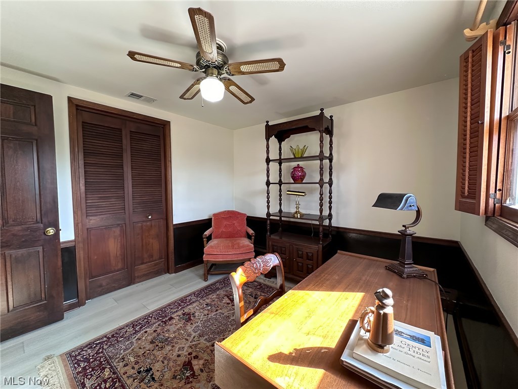 11911 County Line Road Chesterland, OH 44026 - Photo 26 of 49 Office featuring ceiling fan