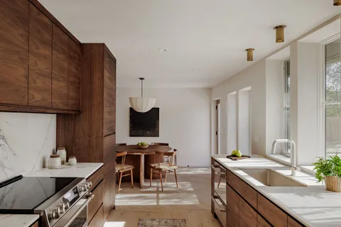 $599,000 | 2329 Campden Drive, Austin, TX 78745