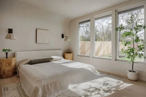 $599,000 | 2329 Campden Drive, Austin, TX 78745