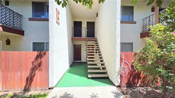 $2,295 | 23665 Golden Springs Drive, Unit 2E, Diamond Bar, CA 91765