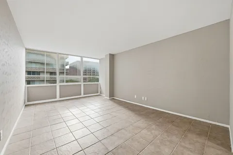 $174,000 | 1800 Lavaca Street, Unit 515, Austin, TX 78701