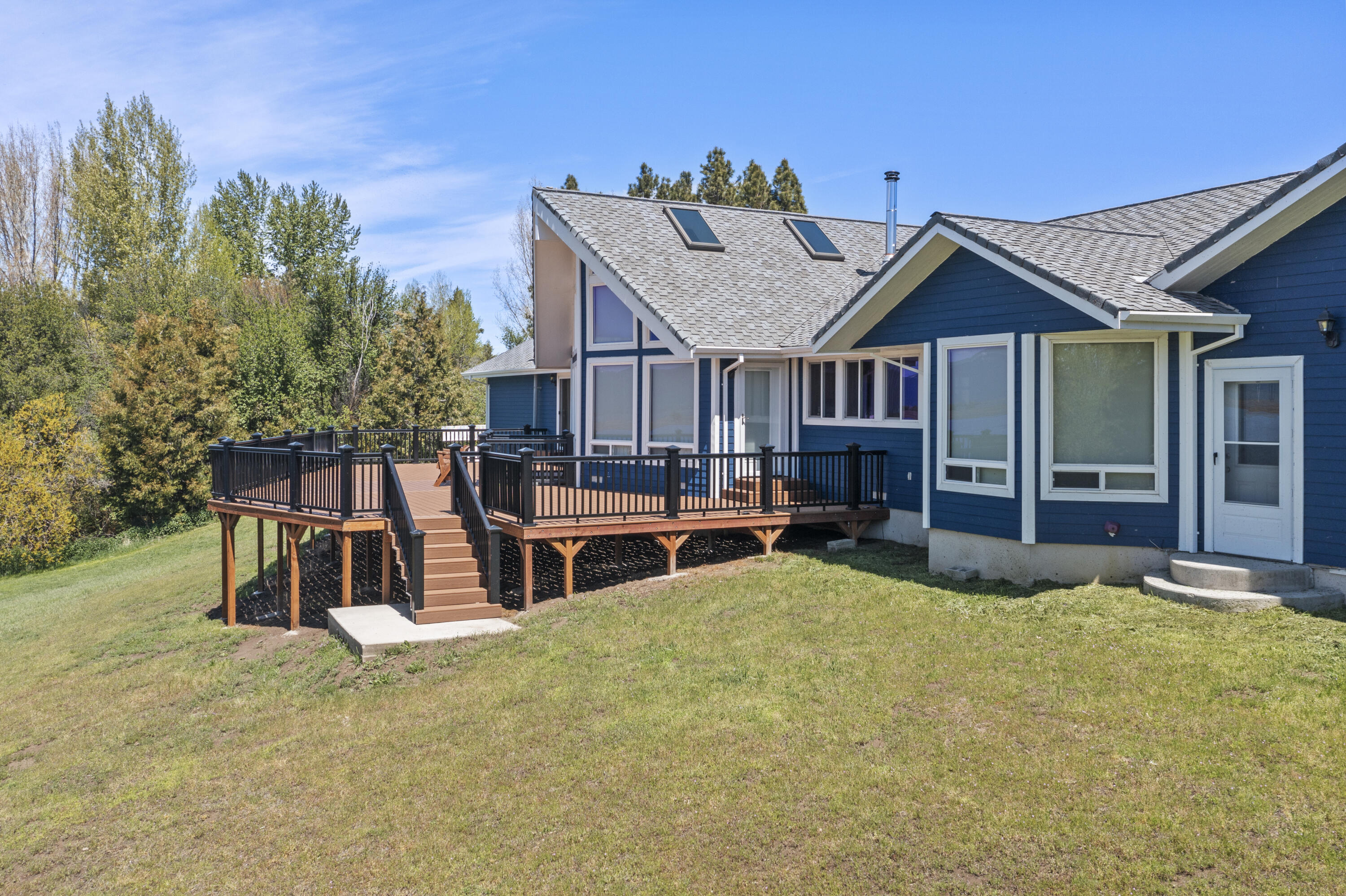 38038 Modoc Point Road Chiloquin, OR 97624 - Photo 31 of 45 28DJI_0244