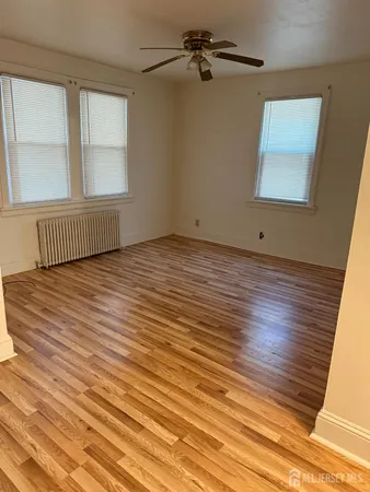 $2,000 | 24 Howard Street, Unit 1, Perth Amboy, NJ 08861