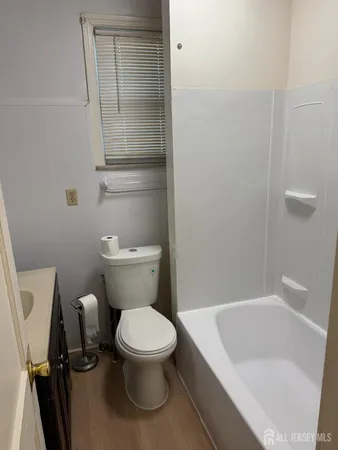 $2,000 | 24 Howard Street, Unit 1, Perth Amboy, NJ 08861