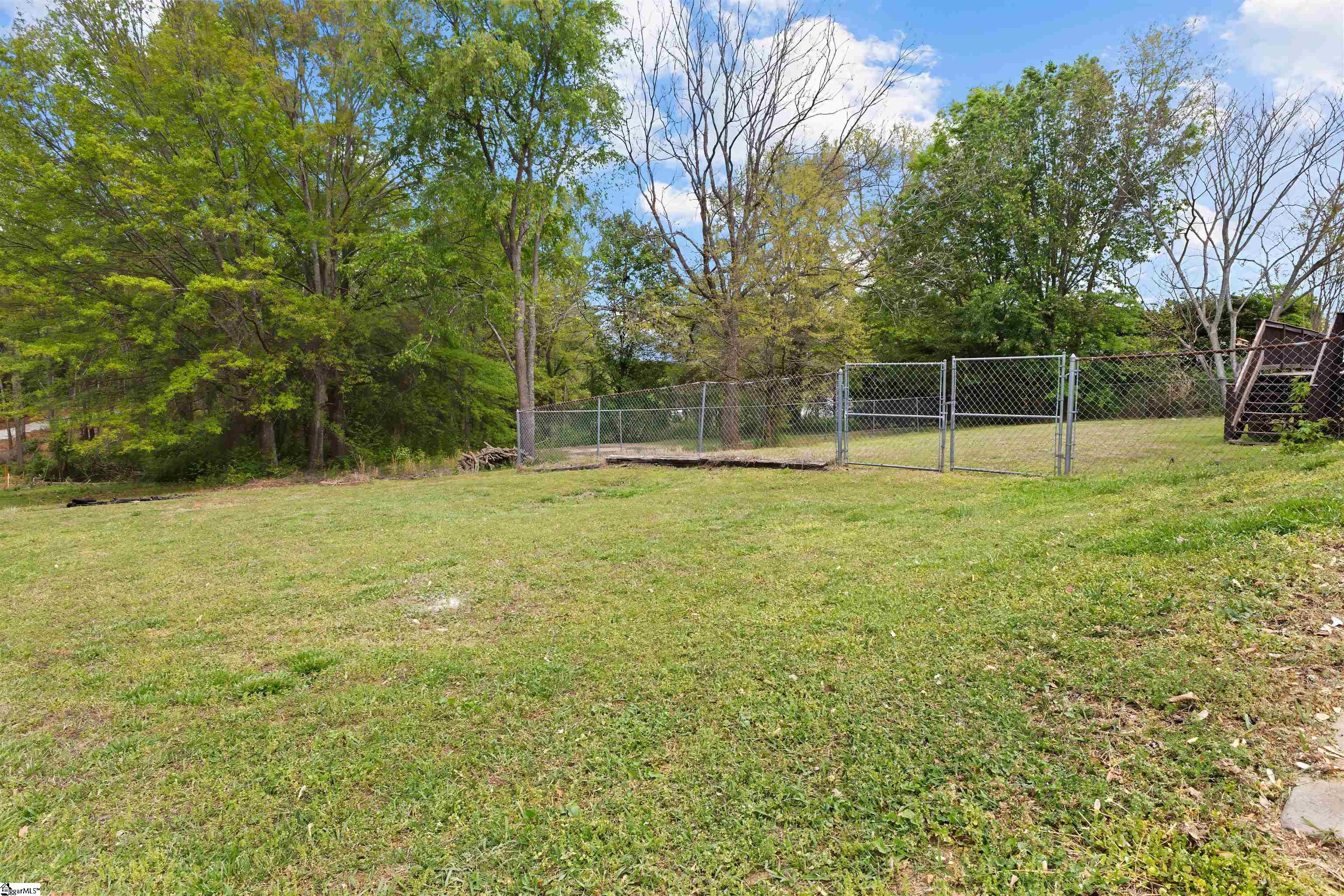 79 Wofford Road Taylors, SC 29687 - Photo 23 of 30