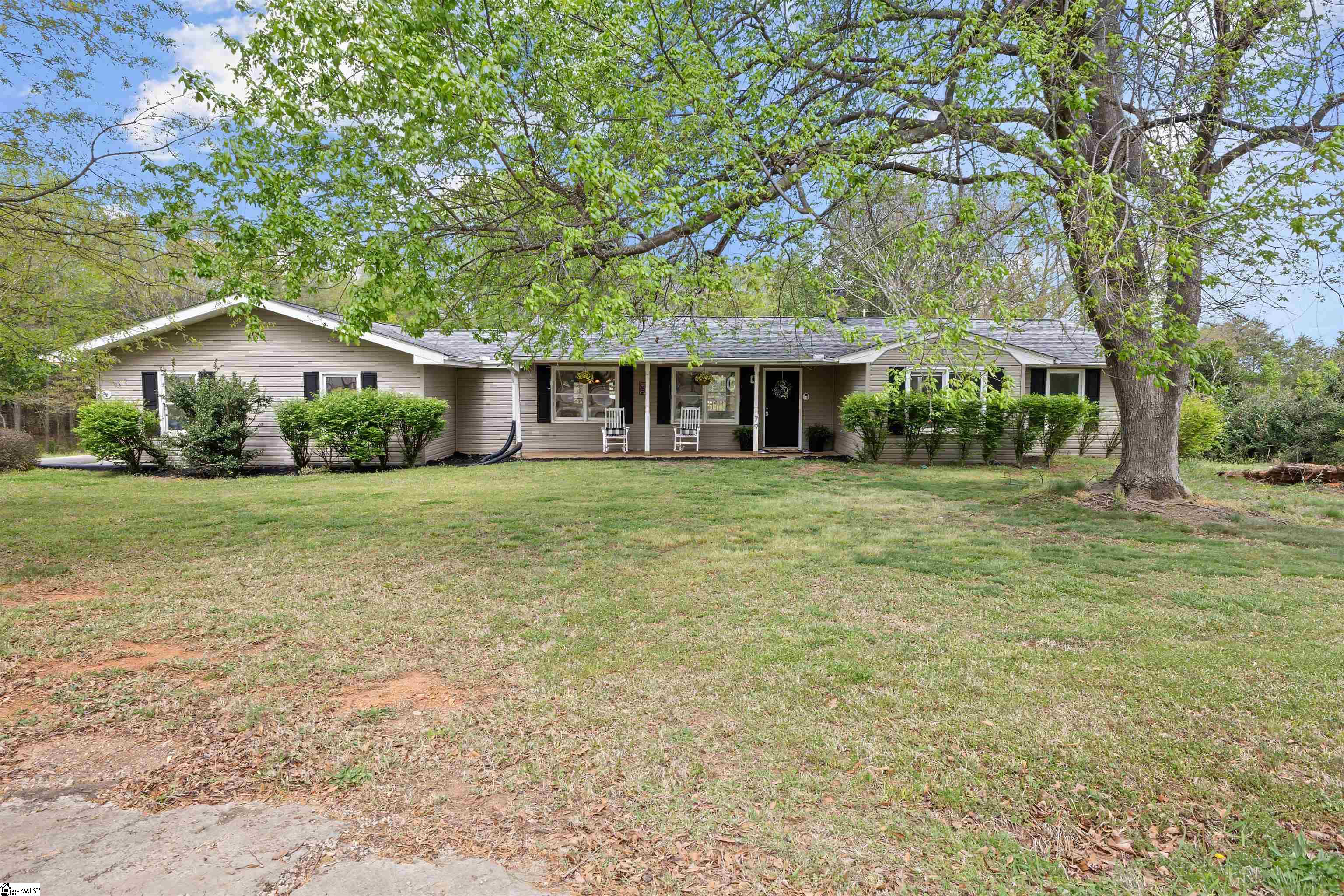 79 Wofford Road Taylors, SC 29687 - Photo 27 of 30