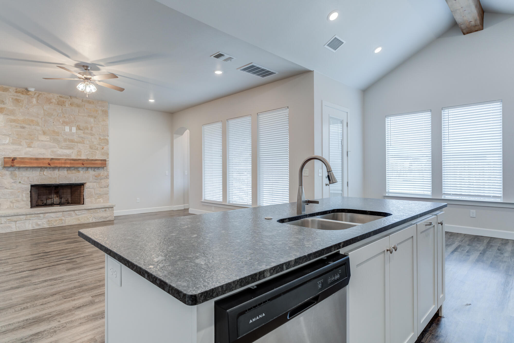 6924 18th Street Lubbock, TX 79416 - Photo 19 of 41 DSC00816_17_18_19_20