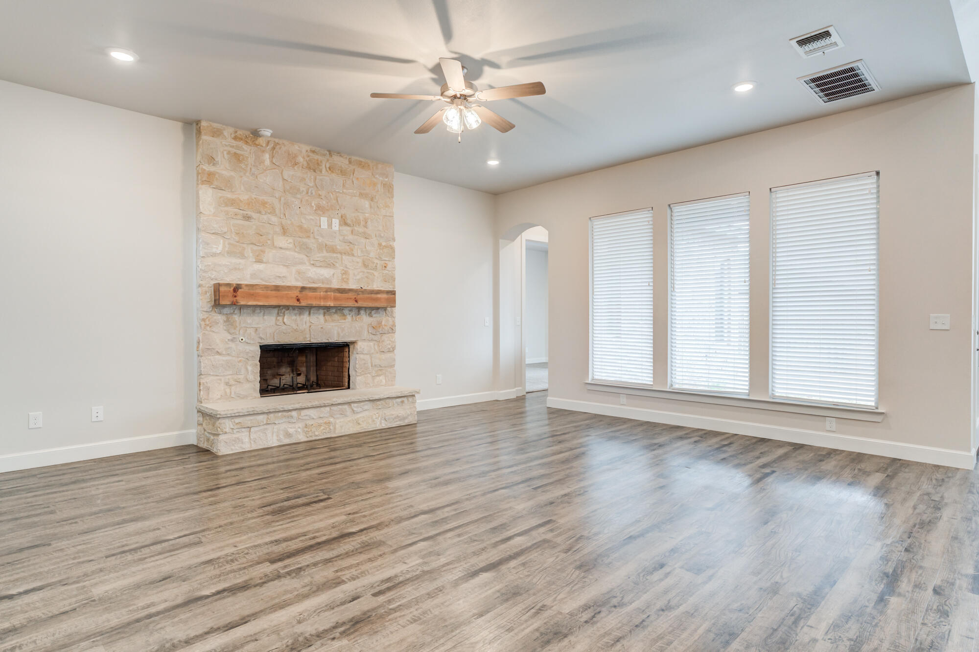 6924 18th Street Lubbock, TX 79416 - Photo 10 of 41 DSC00771_2_3_4_5