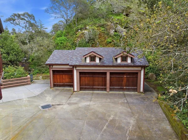 $4,950,000 | 3035 Canyon Road, Burlingame, CA 94010