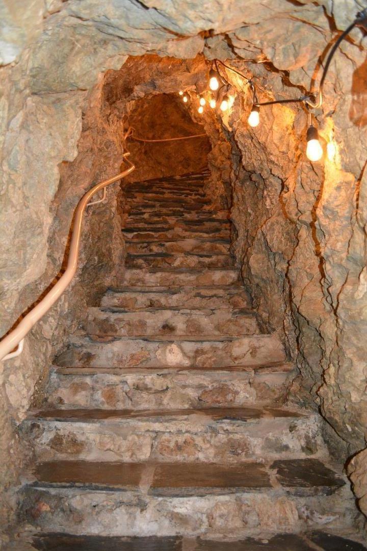 3035 Canyon Road Burlingame, CA 94010 - Photo 28 of 37