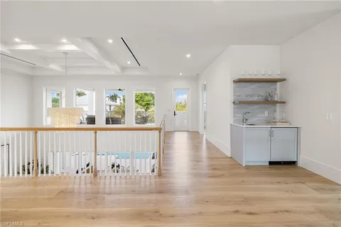 $8,799,000 | 1985 Crayton Road, Naples, FL 34102