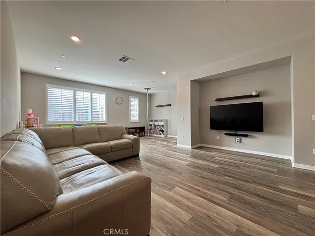 $4,195 | 14414 Strawberry Lane, Unit 2, Gardena, CA 90247