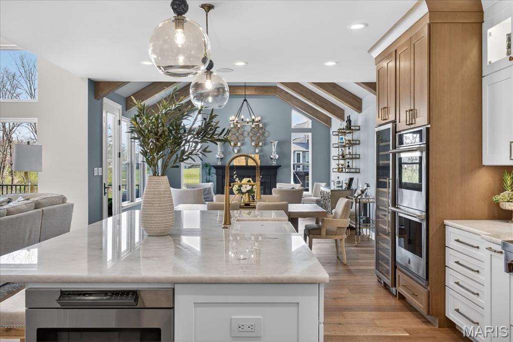 1228 Gooseberry Lane Chesterfield, MO 63005 - Photo 13 of 87