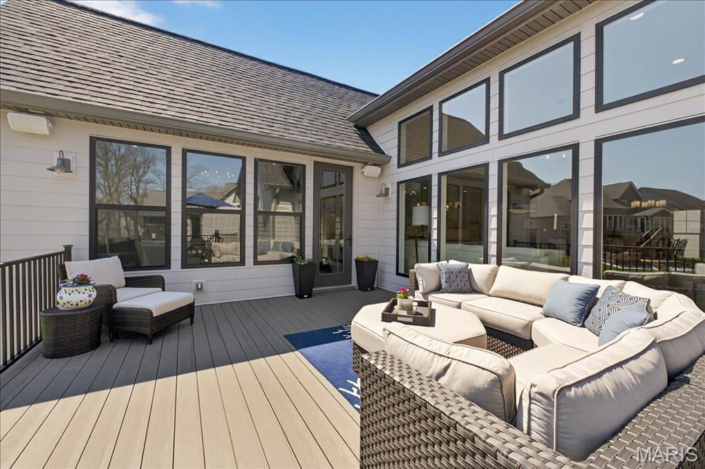 1228 Gooseberry Lane Chesterfield, MO 63005 - Photo 43 of 87