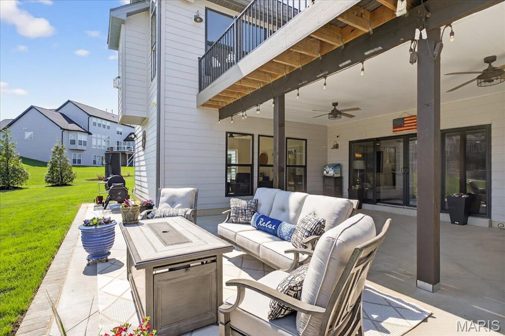 1228 Gooseberry Lane Chesterfield, MO 63005 - Photo 68 of 87