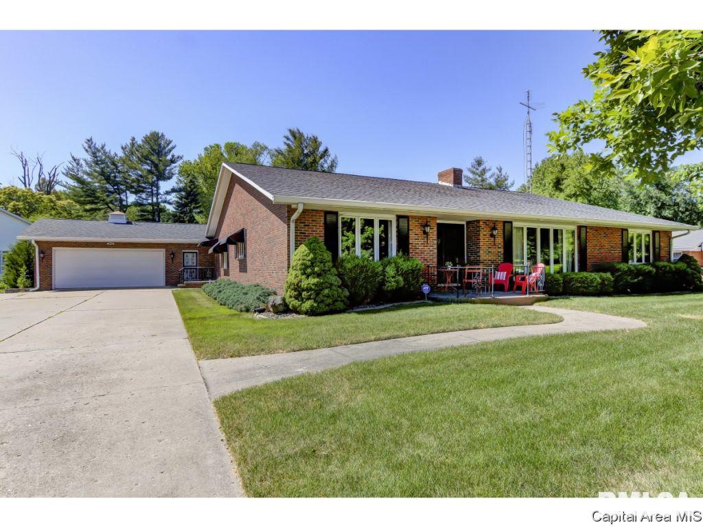 1 Columbine Lane Springfield, IL 62712 - Photo 1 of 30 Gallery Image 1