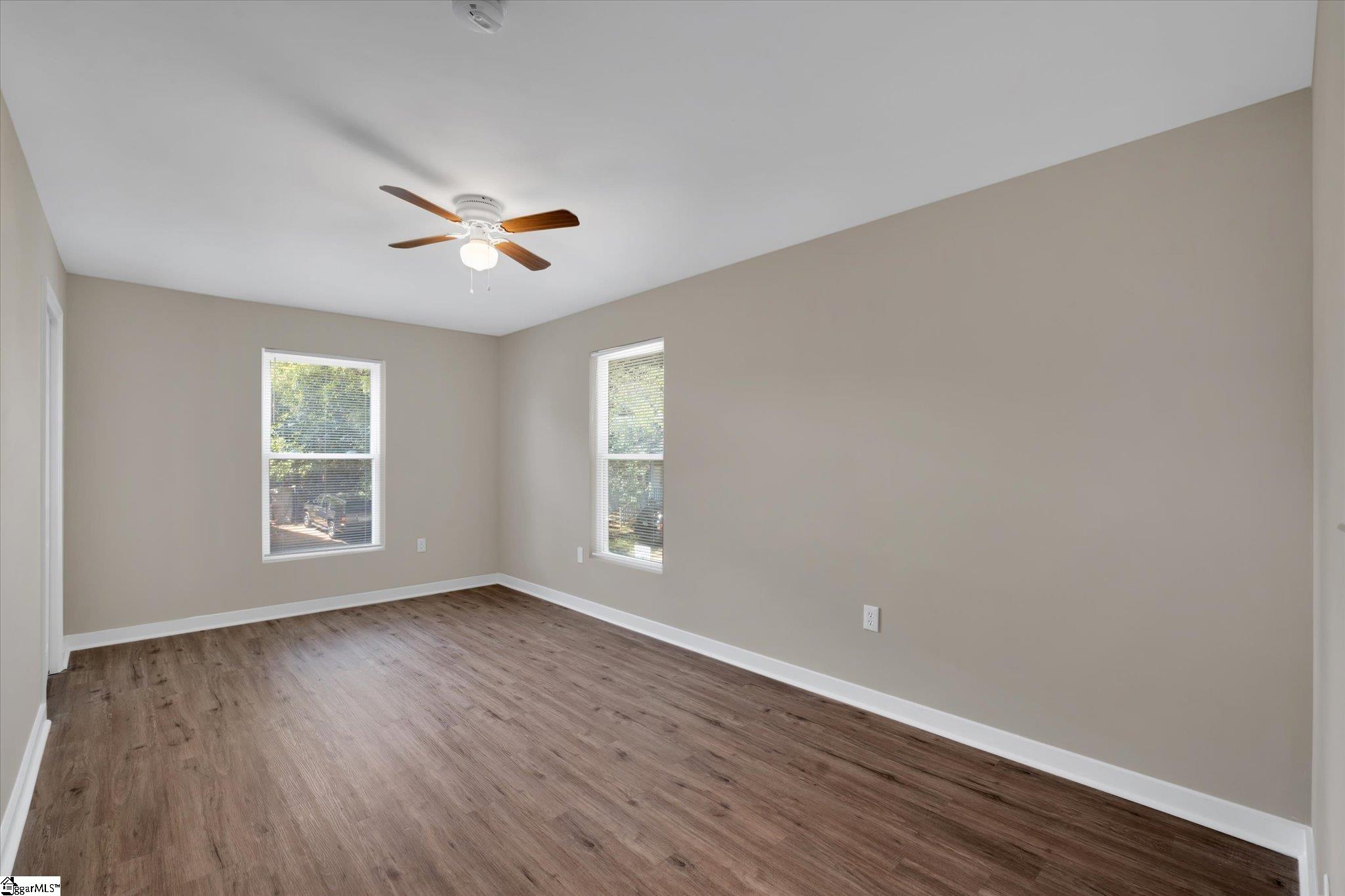 302 E Street Anderson, SC 29625 - Photo 10 of 29