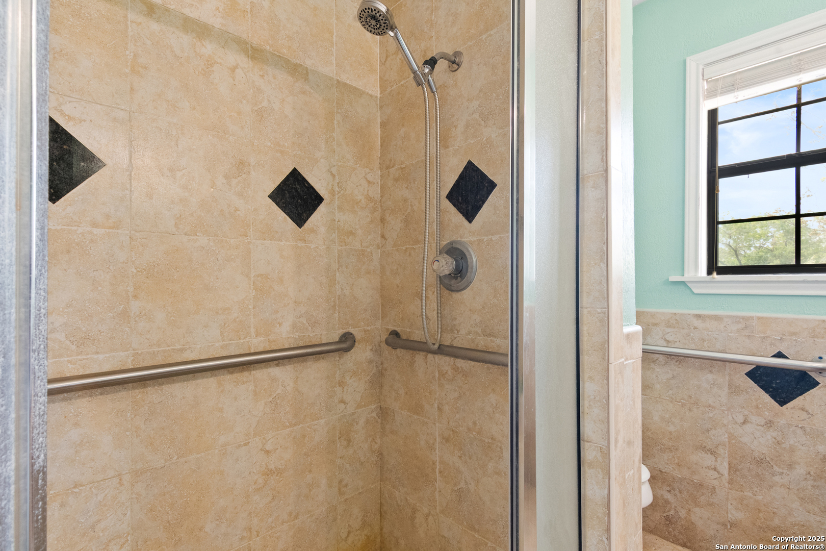 1373 County Road 373 Uvalde, TX 78801 - Photo 25 of 37