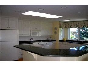 227 Cushing Road, Unit 227 Newmarket, NH 03857 - Photo 4 of 9 Gallery Image 4