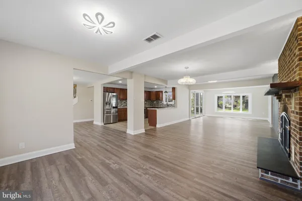 $409,000 | 443 High Street, Woodbury, NJ 08096