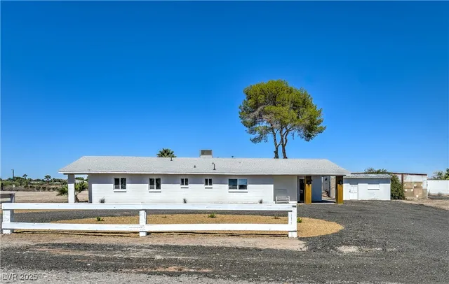 $439,000 | 810 North Moapa Valley Boulevard, Overton, NV 89040