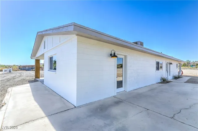 $439,000 | 810 North Moapa Valley Boulevard, Overton, NV 89040