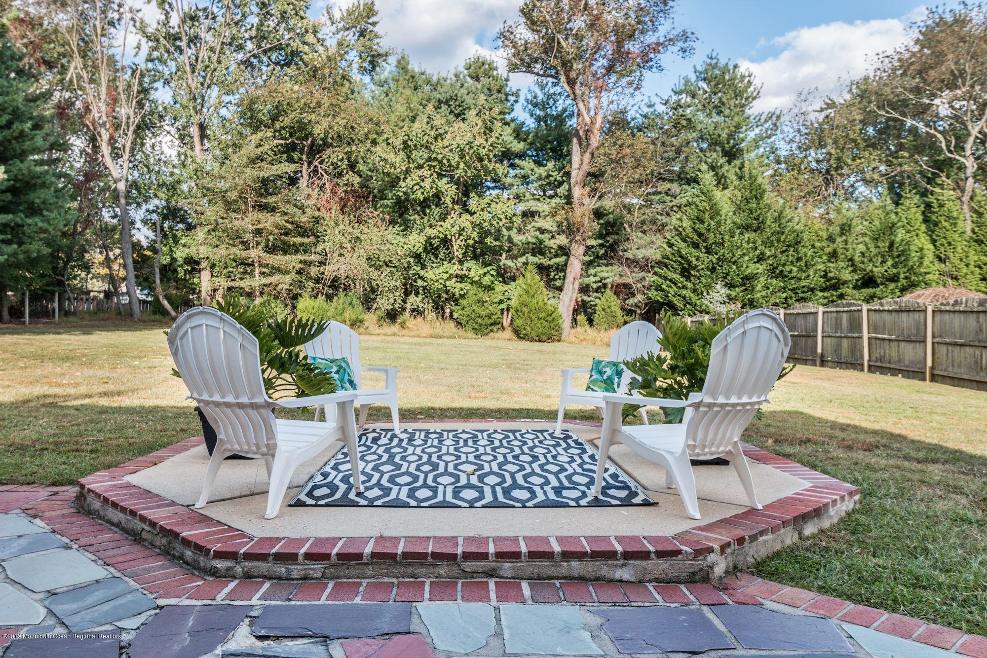7 St Lawrence Way Marlboro, NJ 07746 - Photo 23 of 24 063_7_St_Lawrence_Way_278266_484182