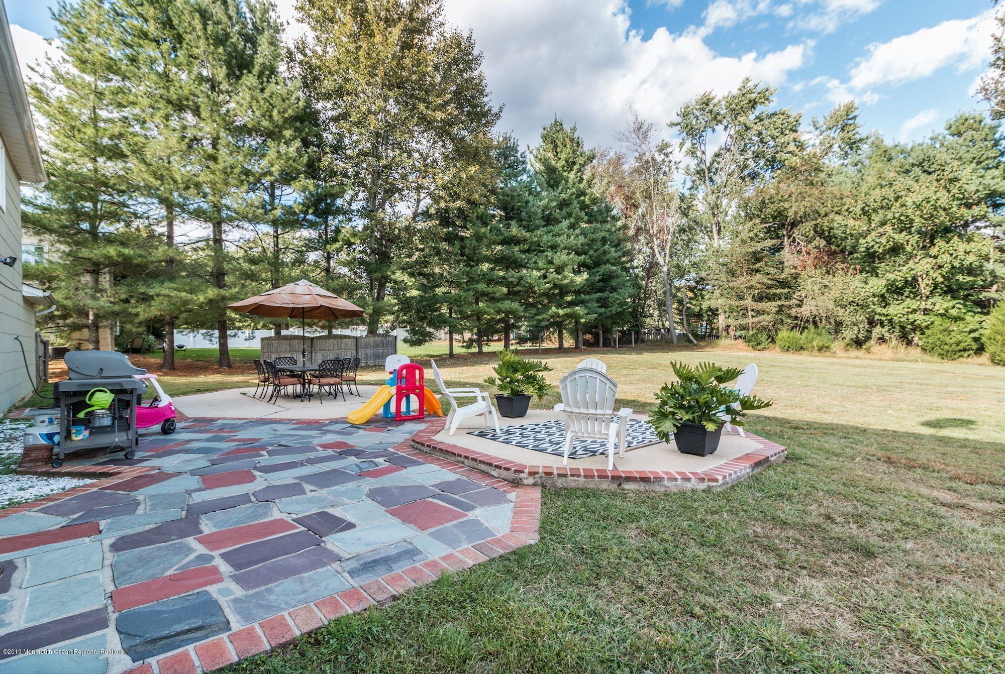 7 St Lawrence Way Marlboro, NJ 07746 - Photo 24 of 24 068_7_St_Lawrence_Way_278266_484182