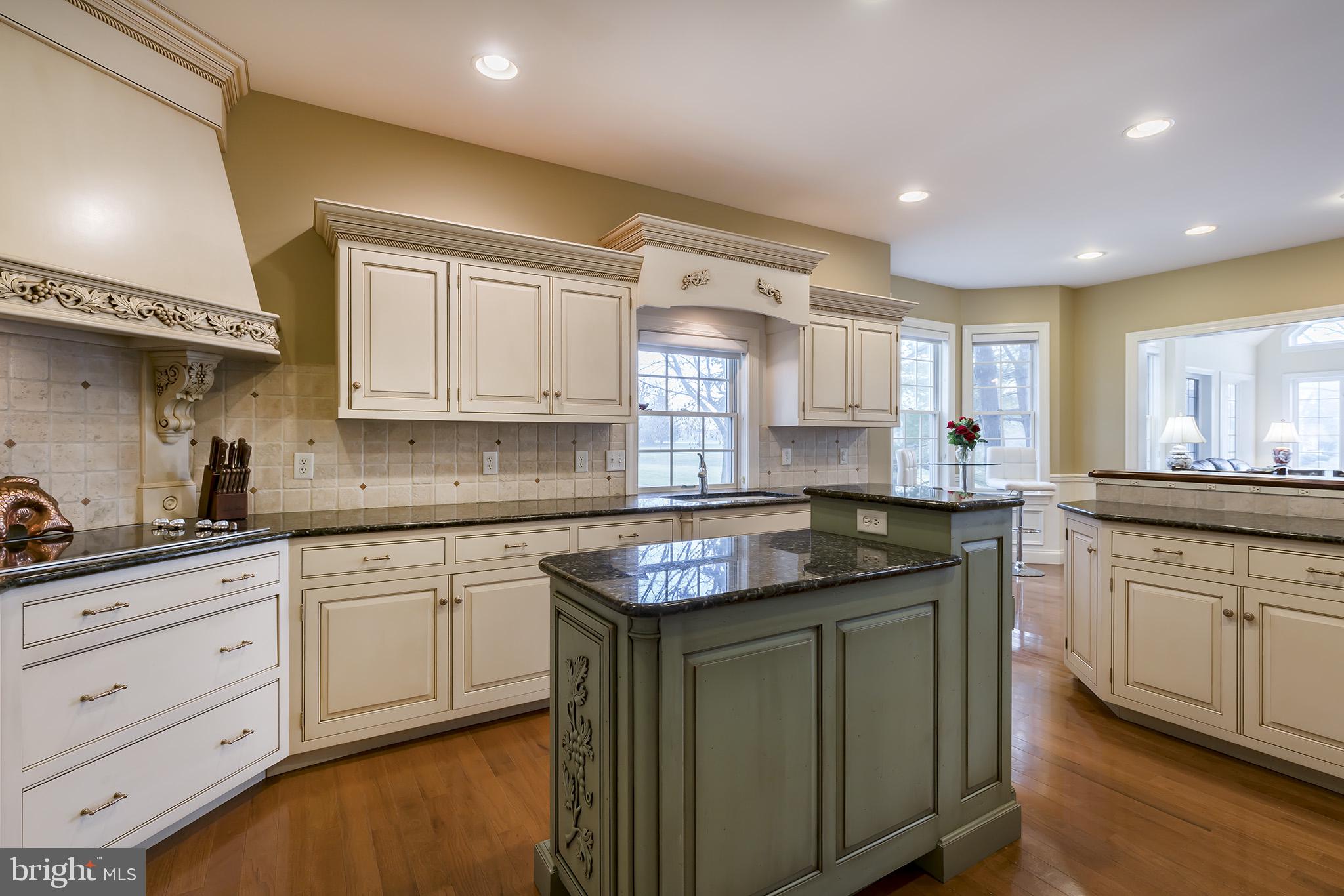 692 Bent Creek Drive Lititz, PA 17543 - Photo 12 of 69