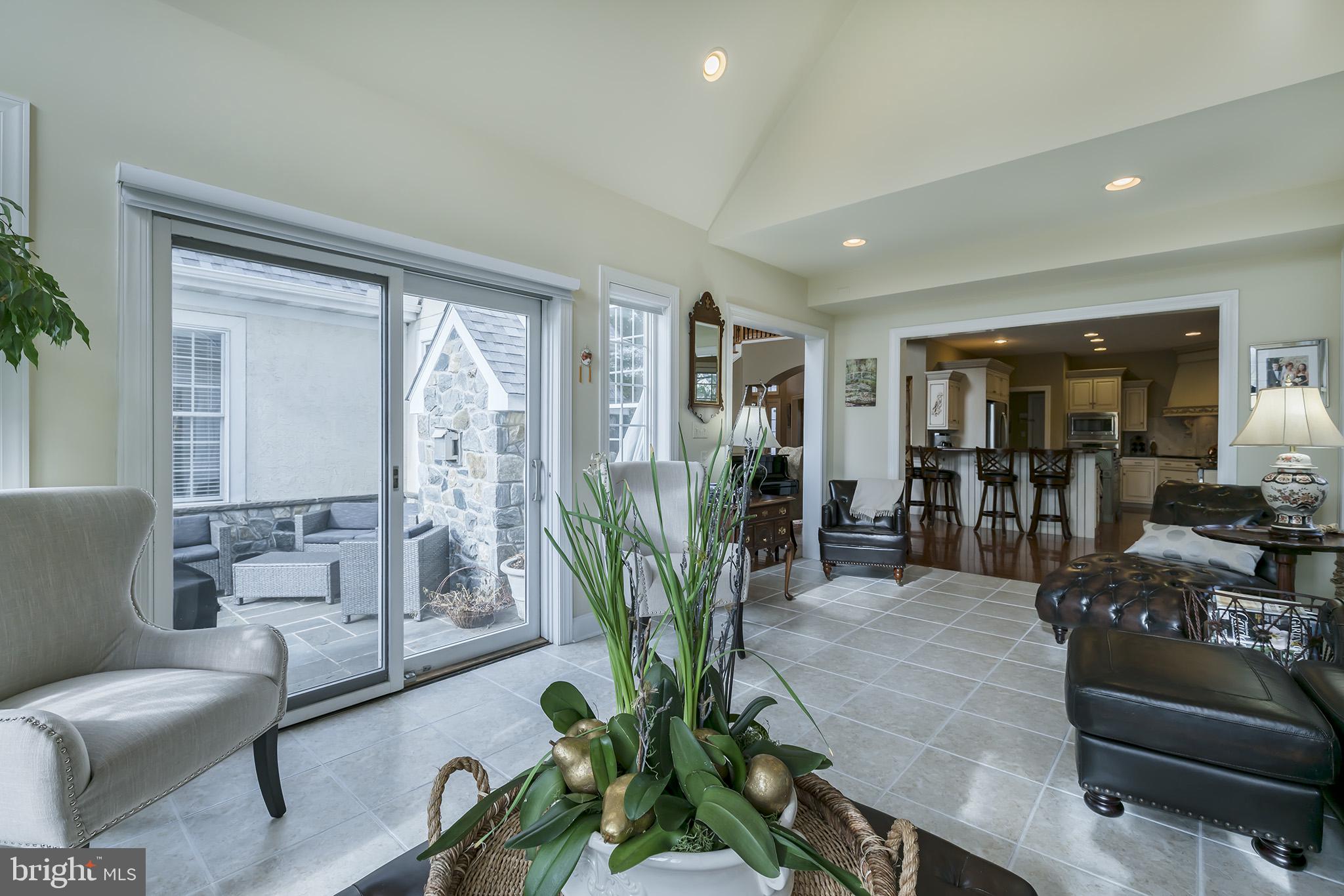 692 Bent Creek Drive Lititz, PA 17543 - Photo 9 of 69