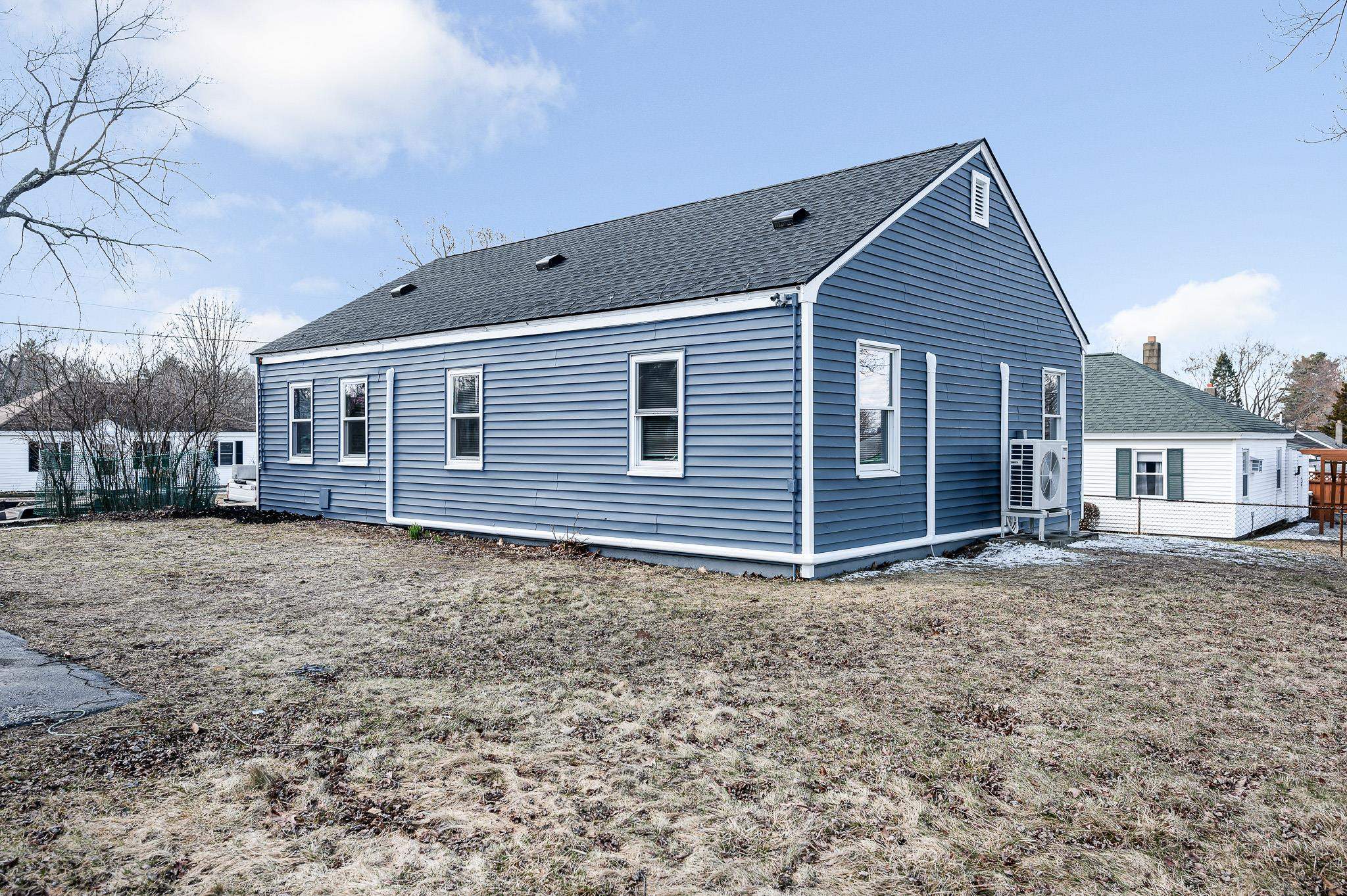 180 Melrose Street Manchester, NH 03109 - Photo 33 of 41