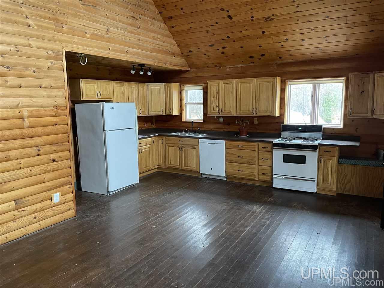 10676 Flodin Road Manistique, MI 49854 - Photo 9 of 17