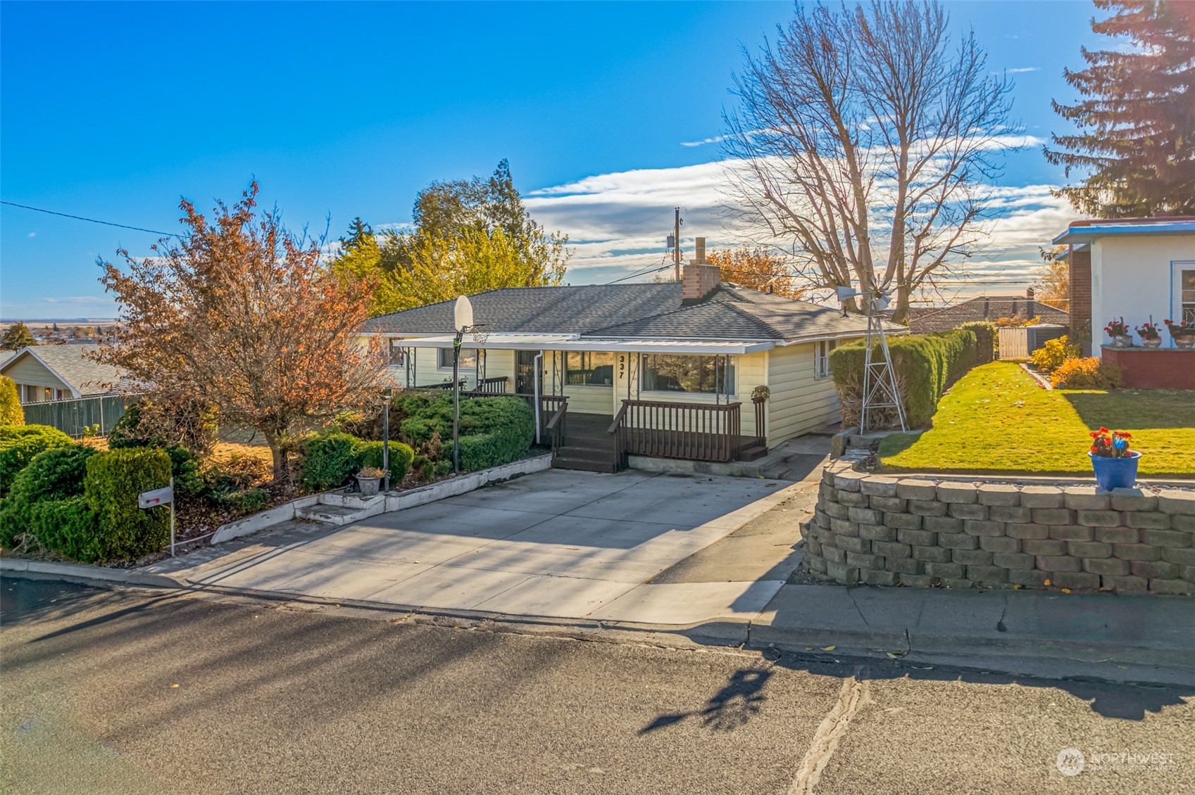 337 Maringo Road Ephrata, WA 98823 - Photo 1 of 37 Gallery Image 1