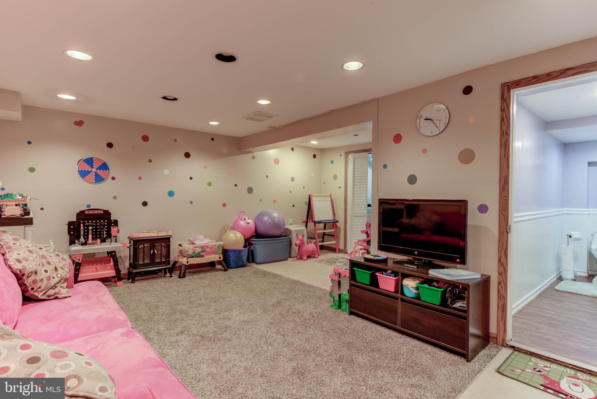 744 Parklane Road Swarthmore, PA 19081 - Photo 20 of 24