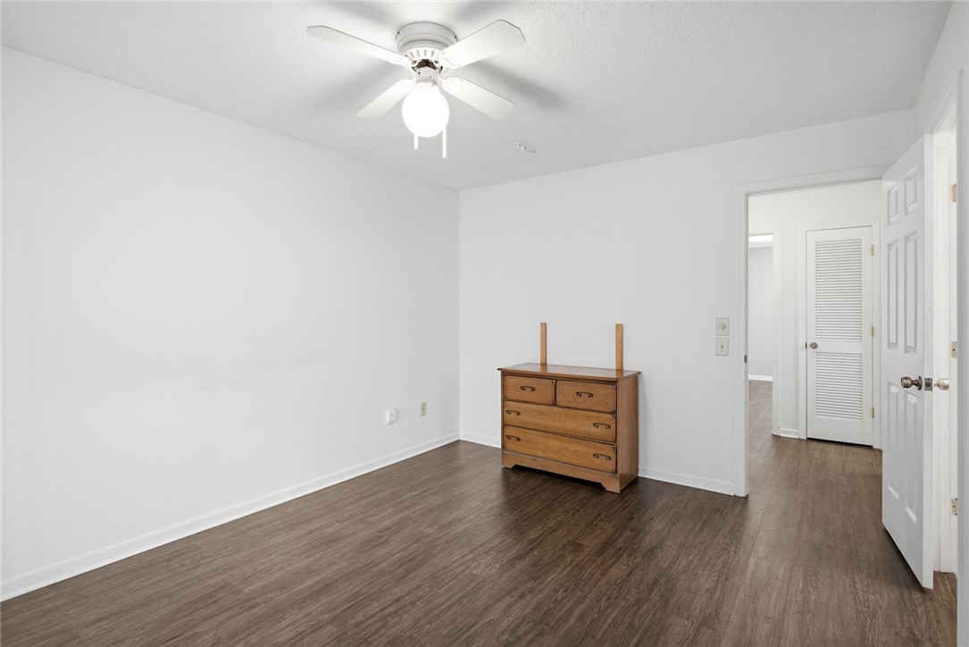 308 Wildwood Road Walhalla, SC 29691 - Photo 12 of 23 This spacious room offers comfort and style with durable flooring and ample natural light.