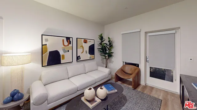 $3,310 | 800 North Front Street, Unit 1407, Burbank, CA 91502