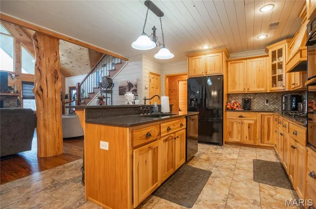 $699,900 | 3378 State Highway South, Grandin, MO 63943