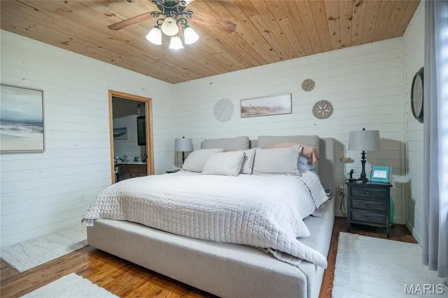 $699,900 | 3378 State Highway South, Grandin, MO 63943