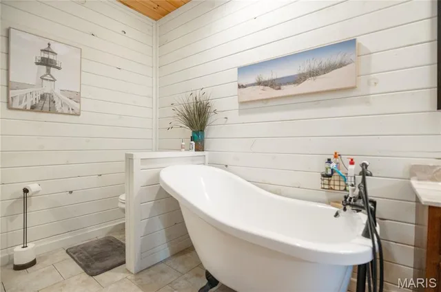 $699,900 | 3378 State Highway South, Grandin, MO 63943