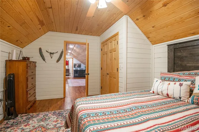 $699,900 | 3378 State Highway South, Grandin, MO 63943