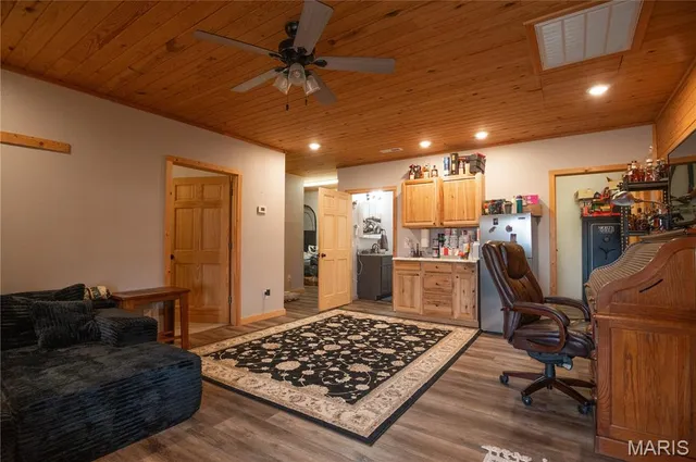 $699,900 | 3378 State Highway South, Grandin, MO 63943