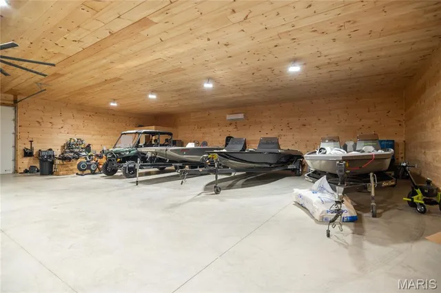 $699,900 | 3378 State Highway South, Grandin, MO 63943