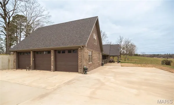 $699,900 | 3378 State Highway South, Grandin, MO 63943