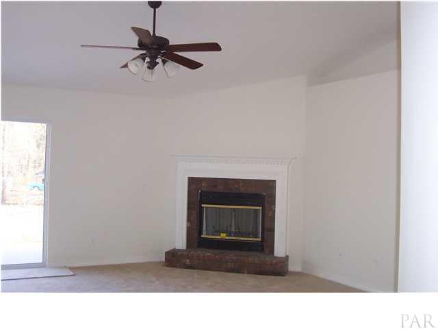 2248 Liberty Loop Road, Unit 19D Cantonment, FL 32533 - Photo 16 of 24 FAMILY ROOM