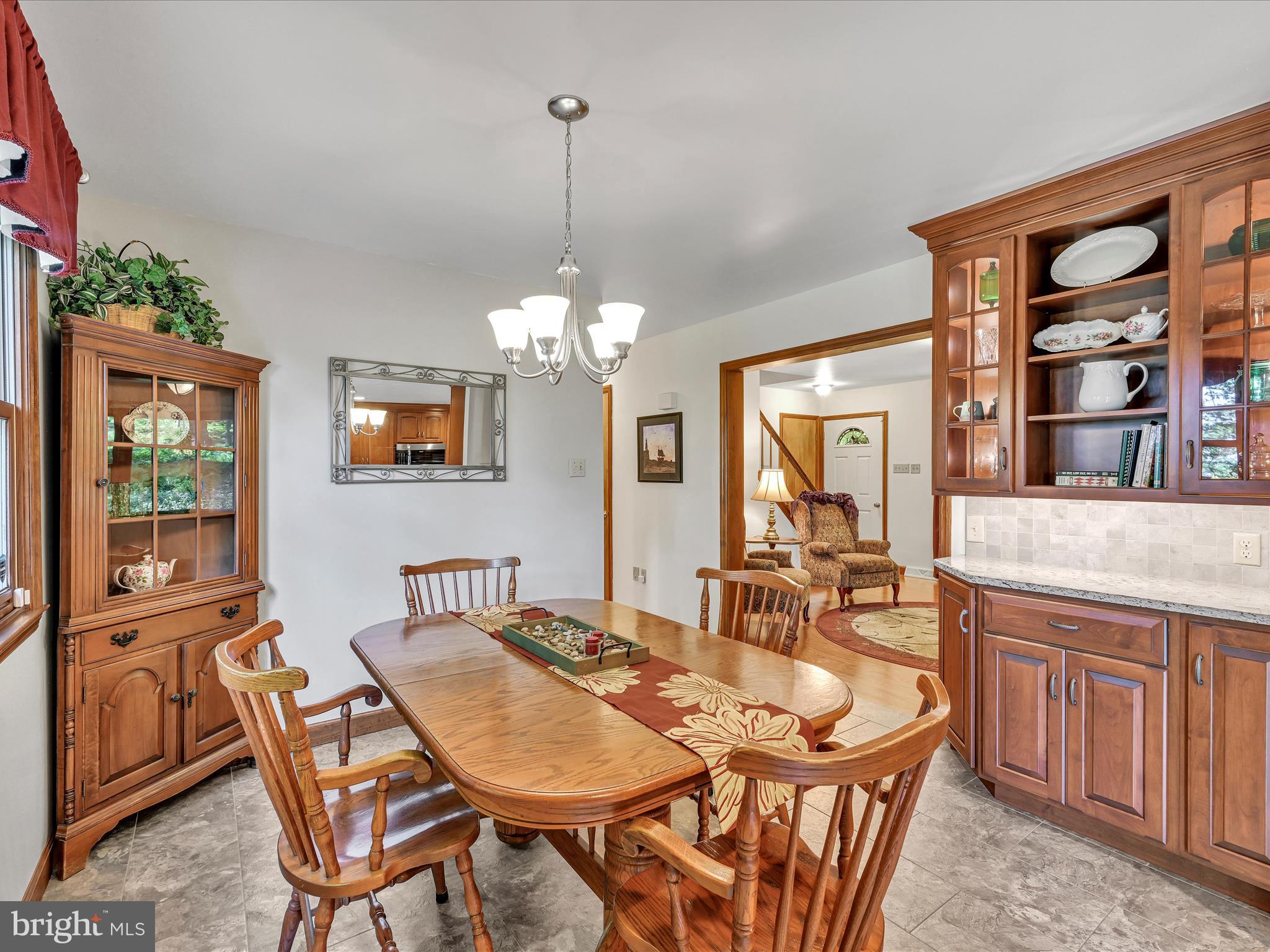 351 Dead End Road Lititz, PA 17543 - Photo 14 of 42 Custom serving area