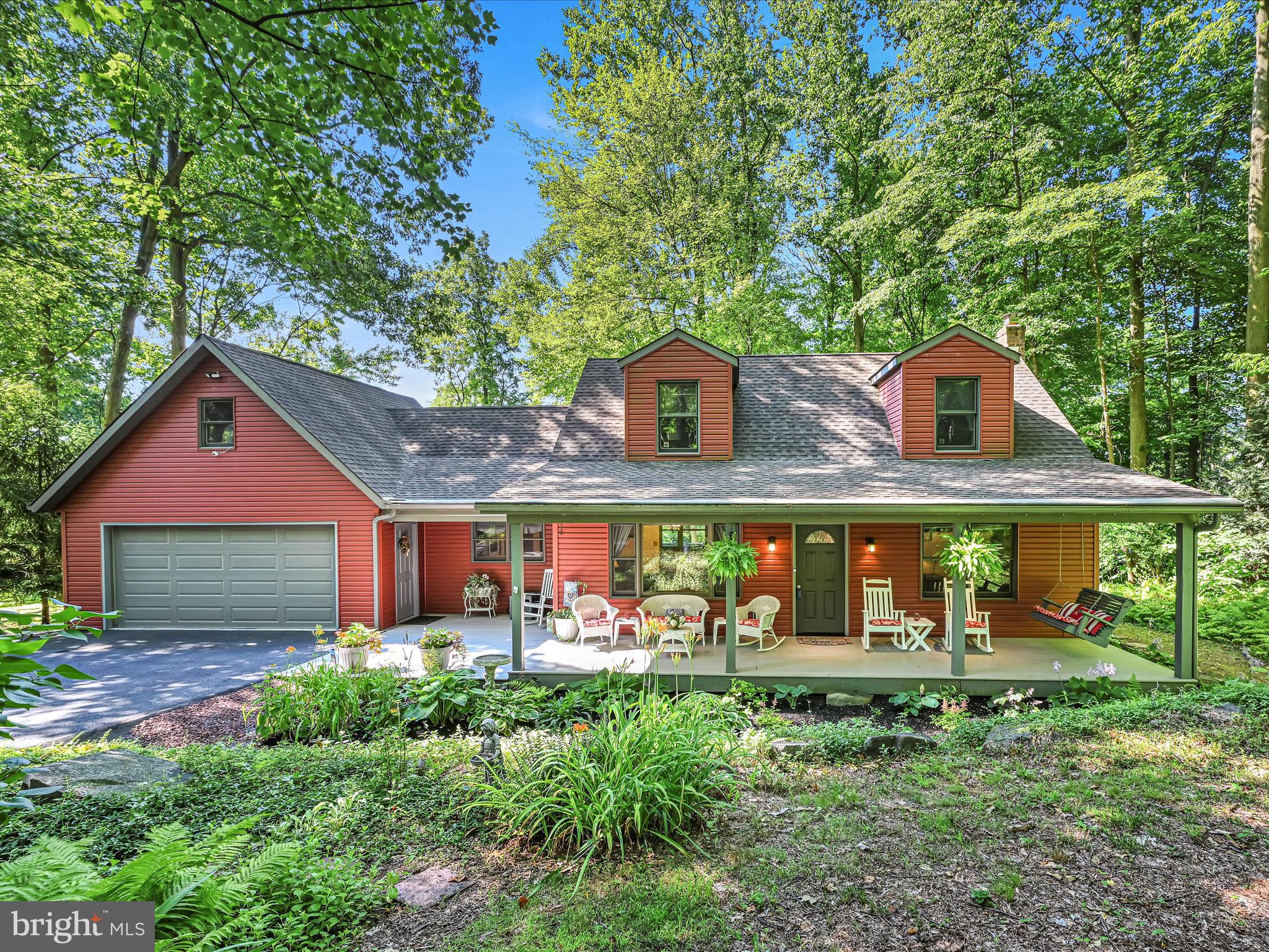 351 Dead End Road Lititz, PA 17543 - Photo 2 of 42 Front