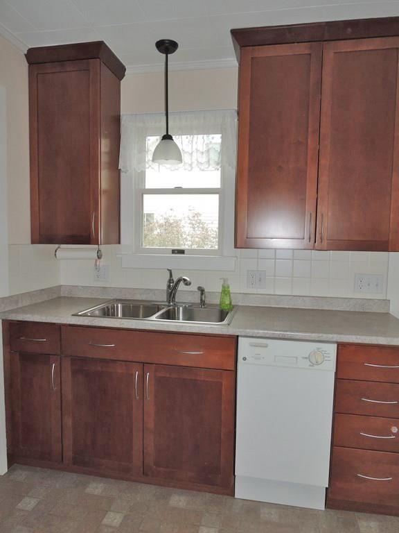 286 Maple Street Bangor, ME 04401 - Photo 10 of 35 Photo