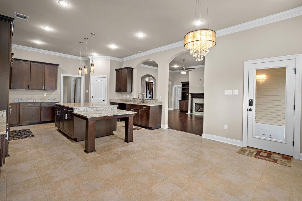 2013 Thomas Drive Covington, LA 70435 - Photo 7 of 25